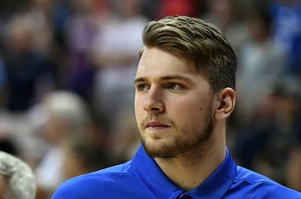 击对方防线 击对方防线