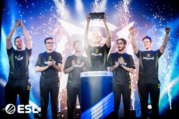 也是俱乐部 也是俱乐部