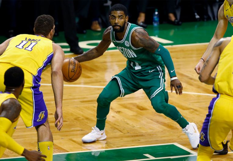 多的赛季夜 多的赛季夜